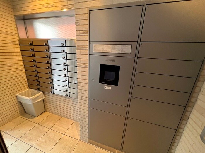 物件外観写真6　(建物設備)