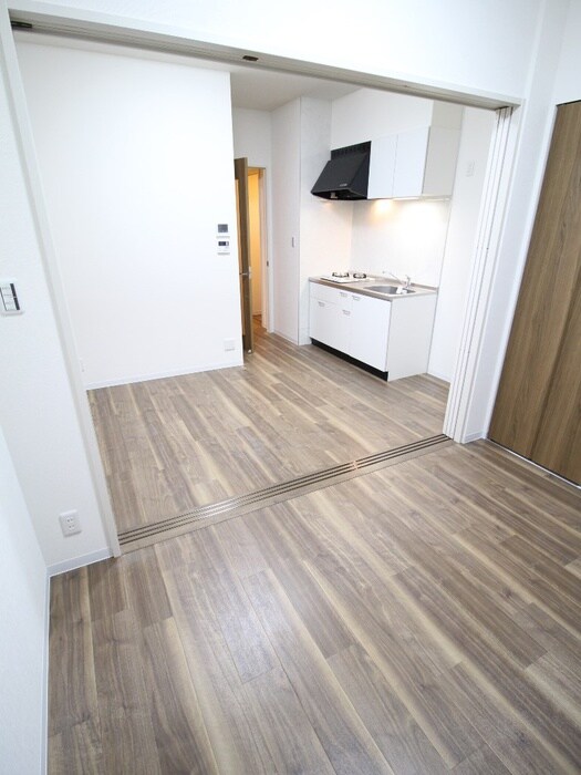 物件内観写真17　(内観写真)