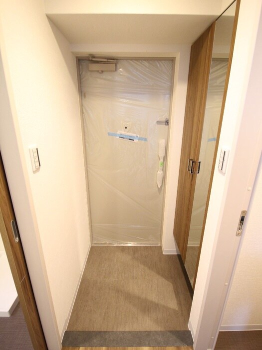 物件内観写真22　(玄関)