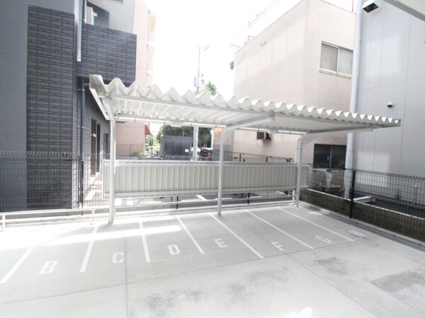 バイク置き場