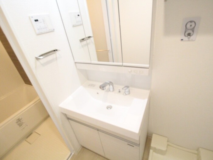 物件内観写真13　(洗面)