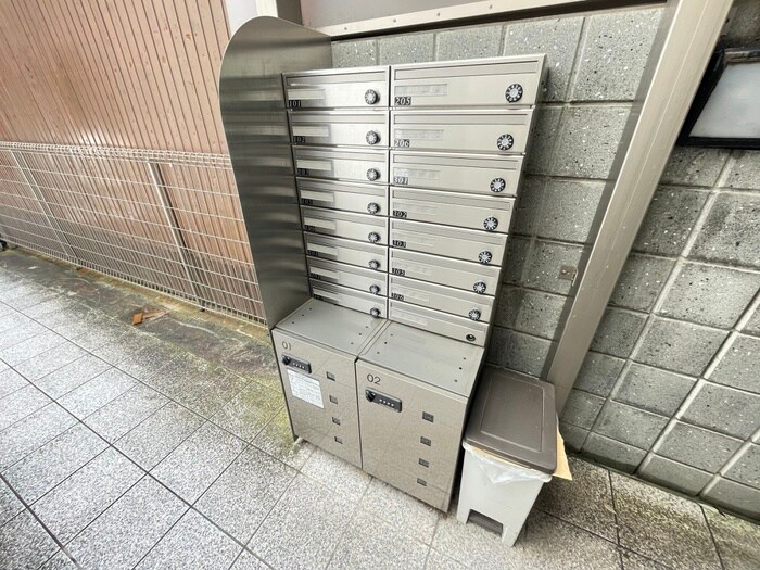 物件外観写真4　(建物設備)