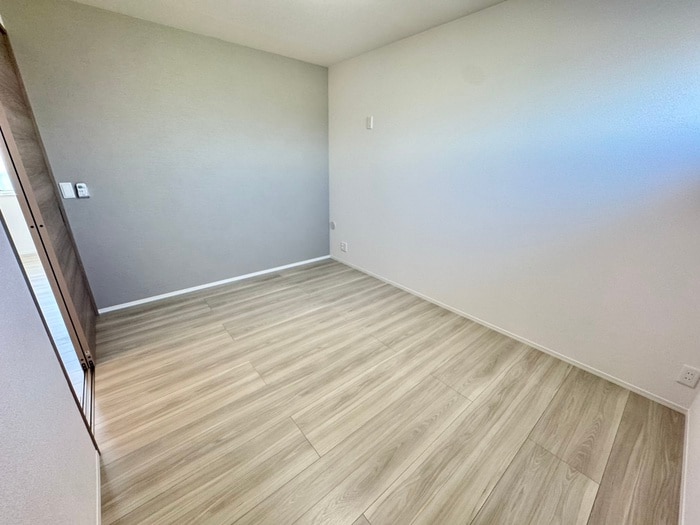 物件内観写真9　(居室)