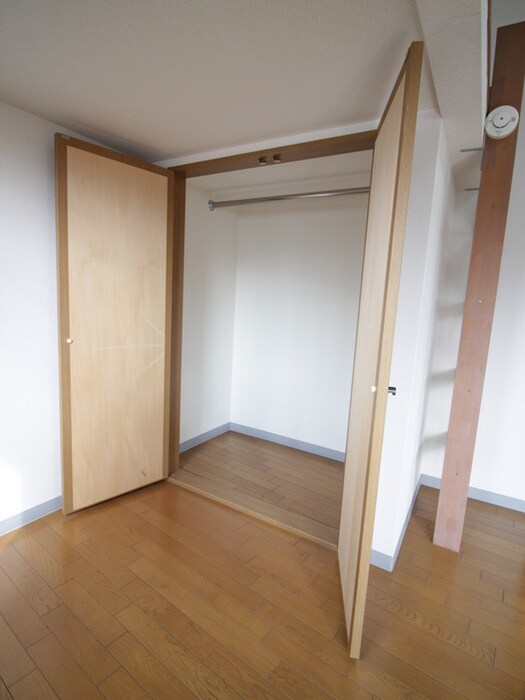 物件内観写真10　(収納)