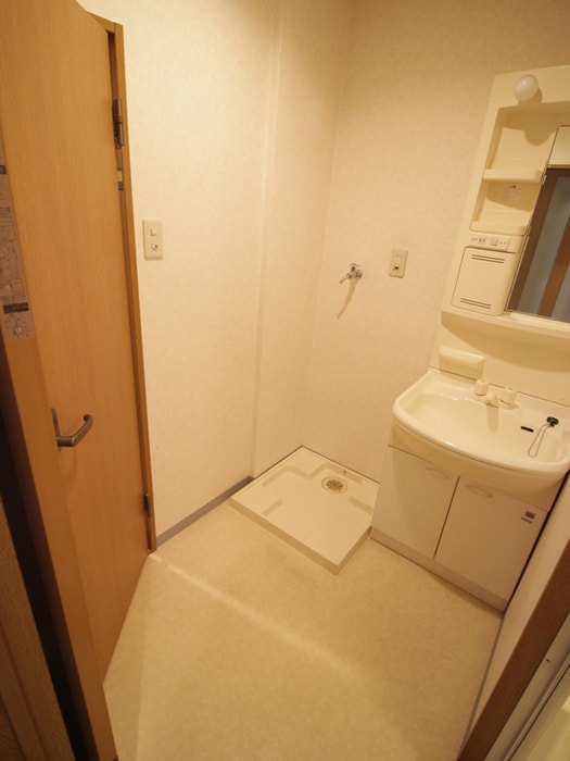 物件内観写真13　(洗面)