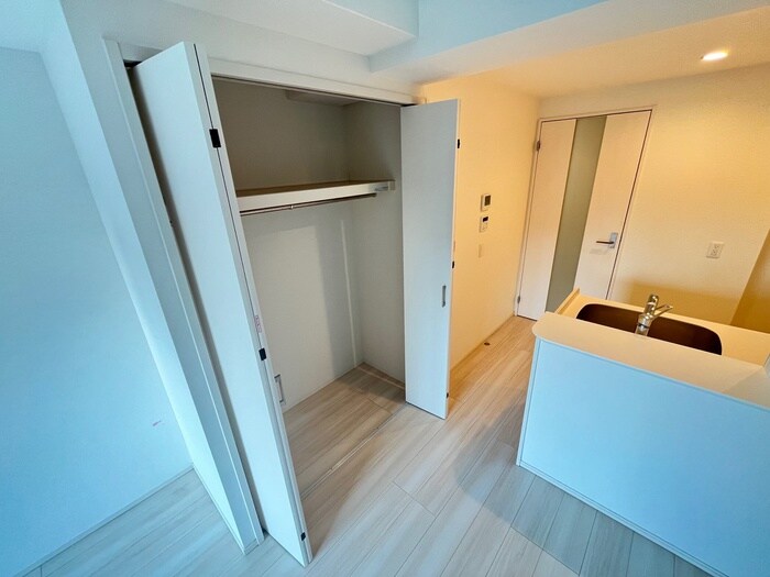 物件内観写真11　(収納)