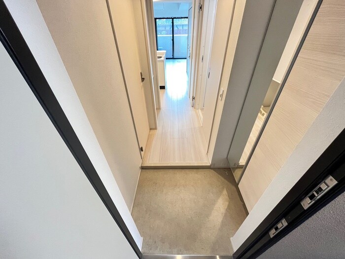 物件内観写真21　(廊下)