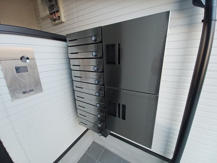 物件外観写真4　(建物設備)