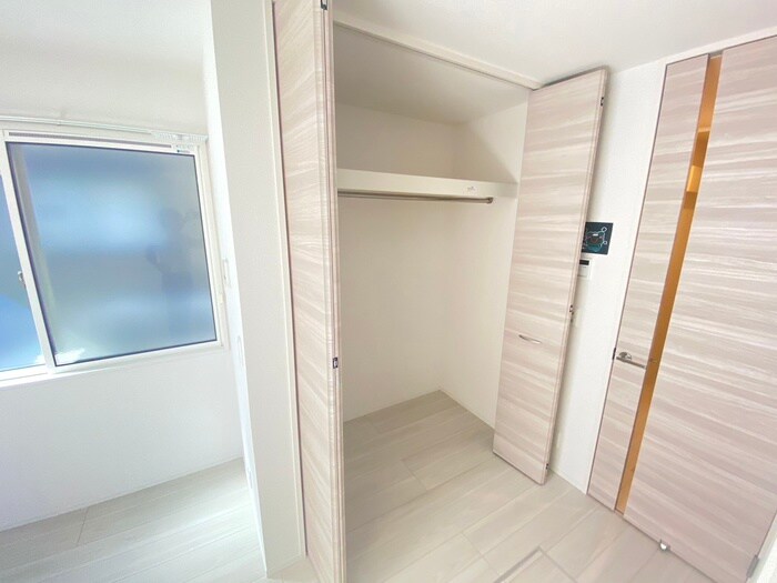 物件内観写真10　(収納)