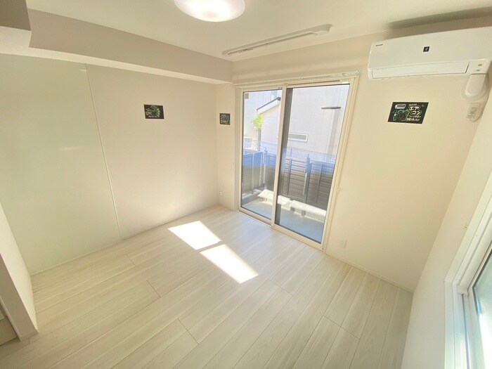 物件内観写真22　(居室)