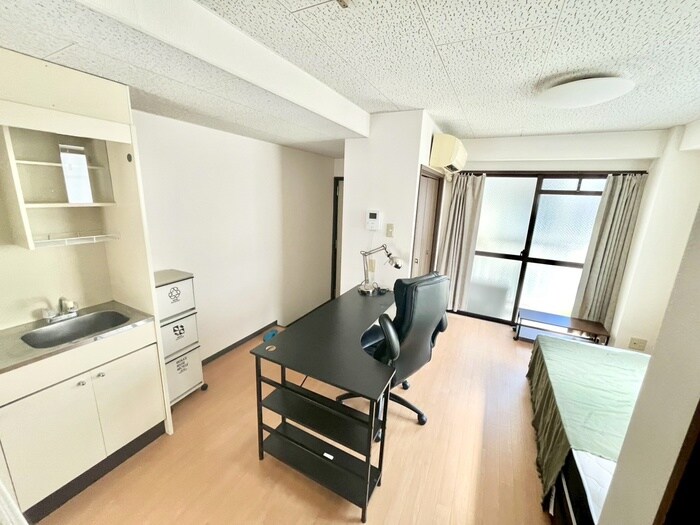 物件内観写真21　(居室)