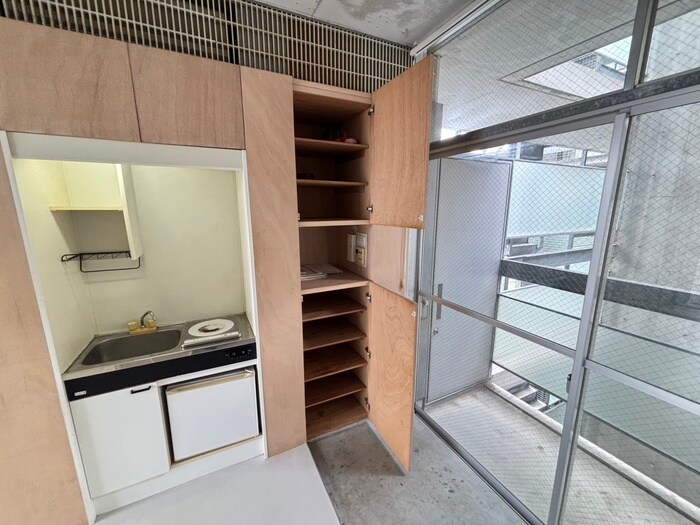 物件内観写真15　(収納)