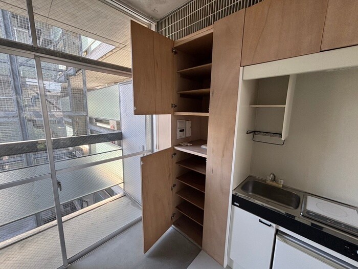 物件内観写真16　(収納)