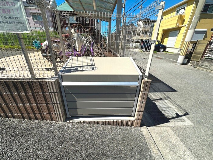 物件外観写真6　(建物設備)