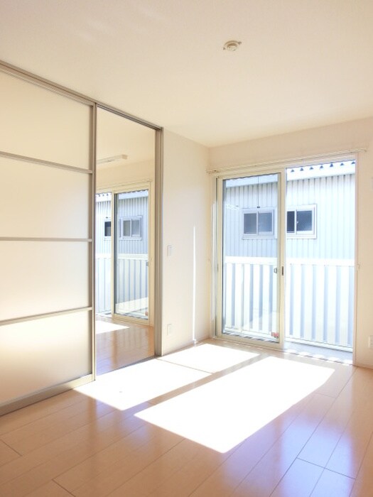 物件内観写真11　(居室)