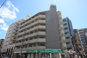 グランドーム国際外観写真