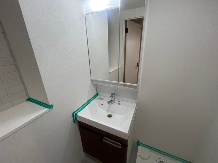 物件内観写真10　(洗面)