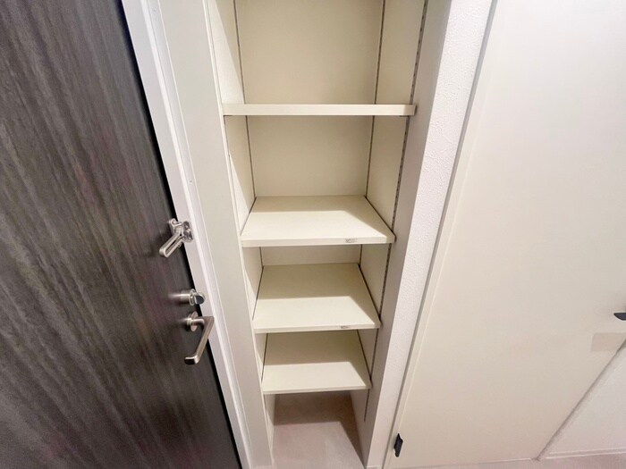 物件内観写真17　(靴箱)