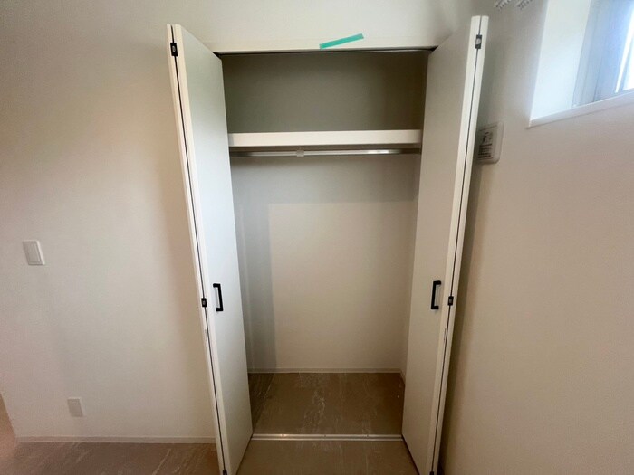物件内観写真18　(収納)