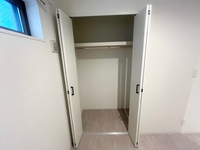 物件内観写真18　(収納)