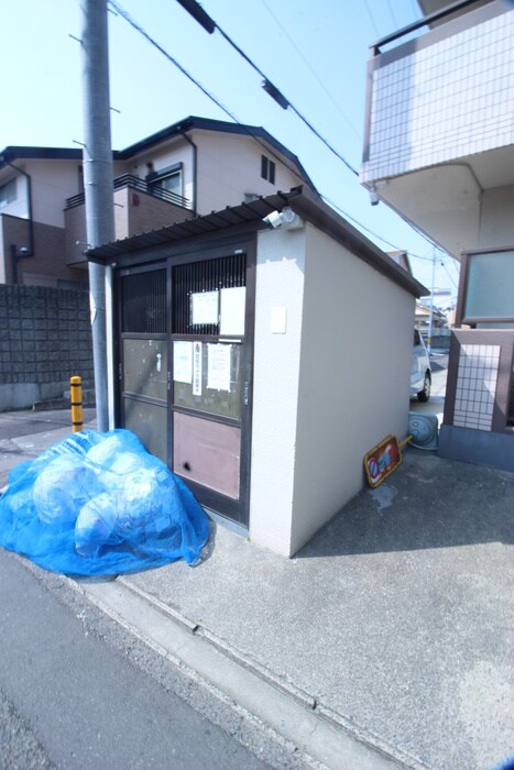 物件外観写真6　(建物設備)