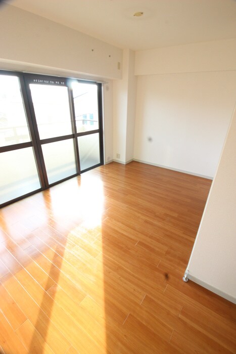 物件内観写真18　(居室)