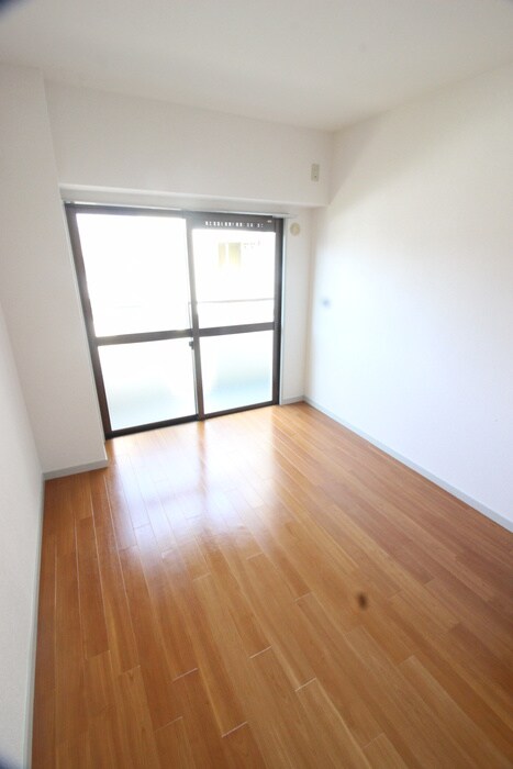 物件内観写真19　(居室)