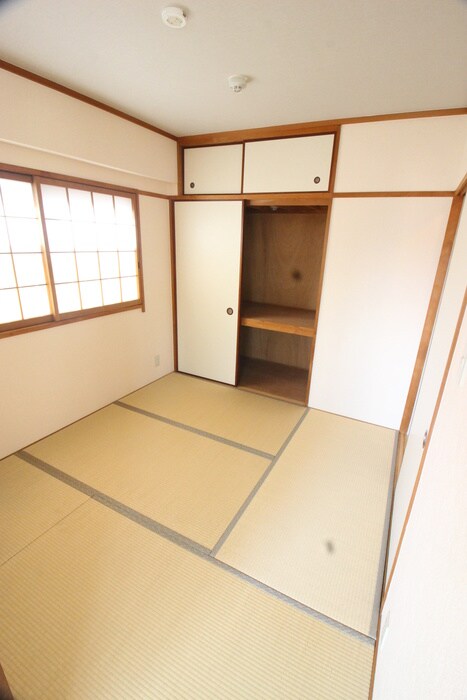 物件内観写真21　(居室)