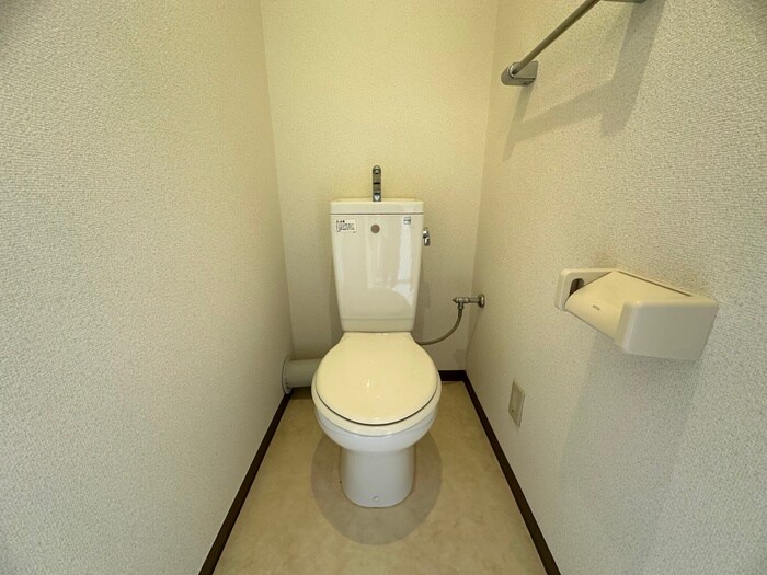 物件内観写真11　(トイレ)