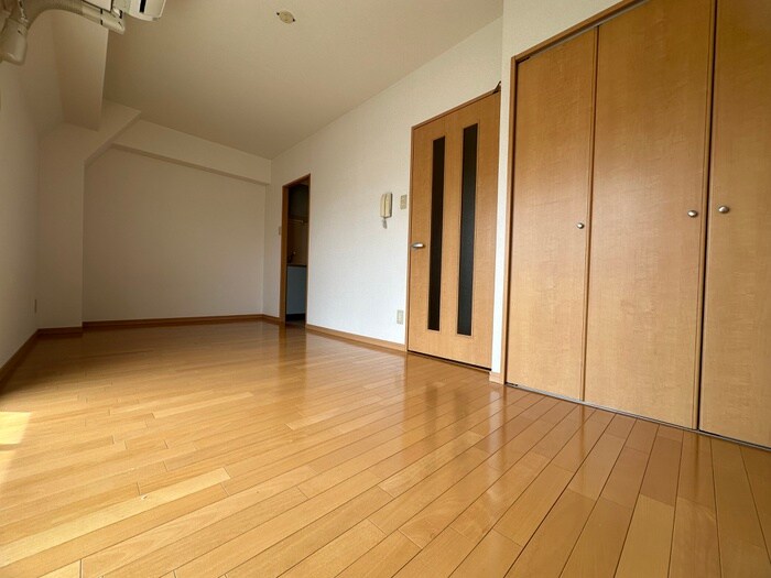 物件内観写真13　(居室)