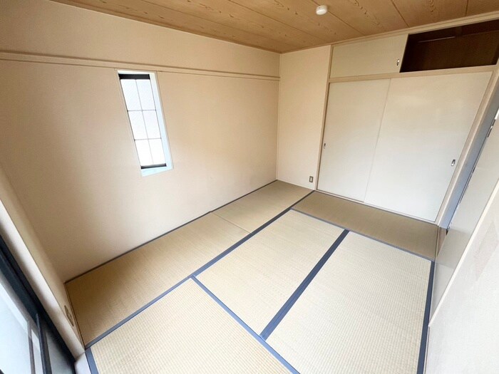 物件内観写真18　(居室)