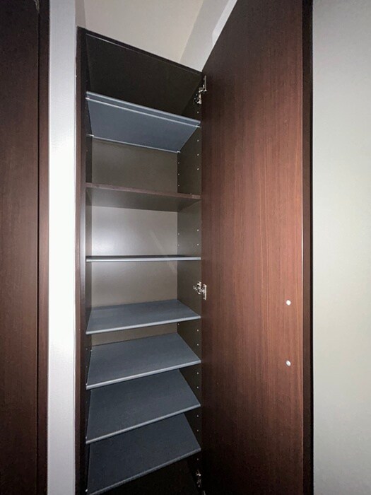 物件内観写真19　(靴箱)