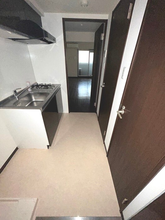 物件内観写真21　(廊下)