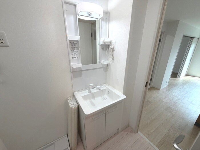 物件内観写真9　(洗面)