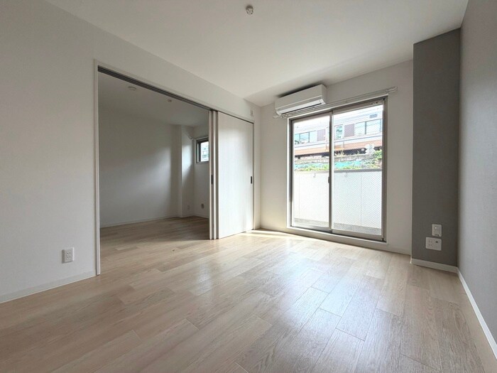 物件内観写真12　(居室)