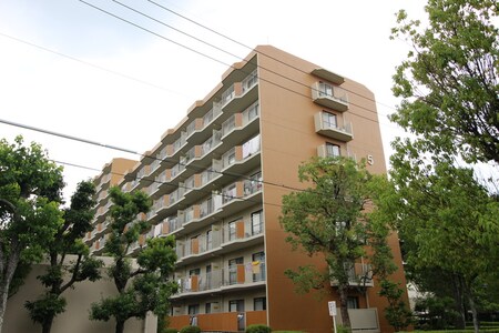 白川高層住宅5号棟（５０３）外観写真