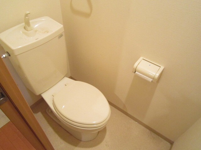 物件内観写真12　(トイレ)