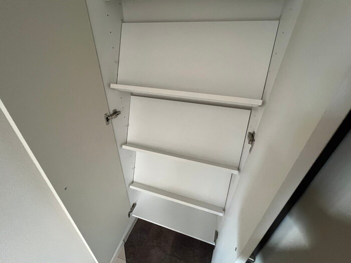 物件内観写真14　(靴箱)