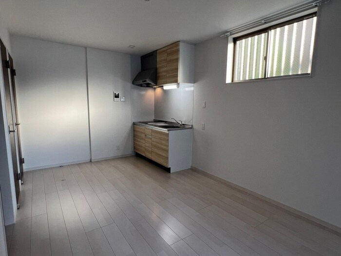 物件内観写真18　(居室)