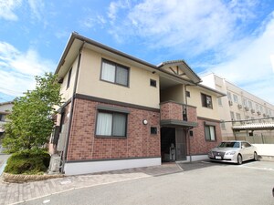 ソフィア　Ｂ棟外観写真