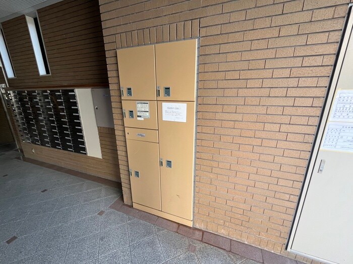 物件外観写真4　(建物設備)