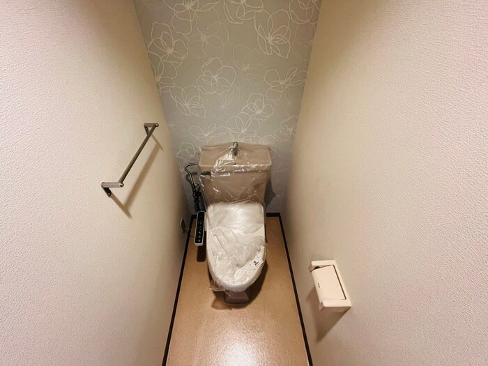 物件内観写真12　(トイレ)