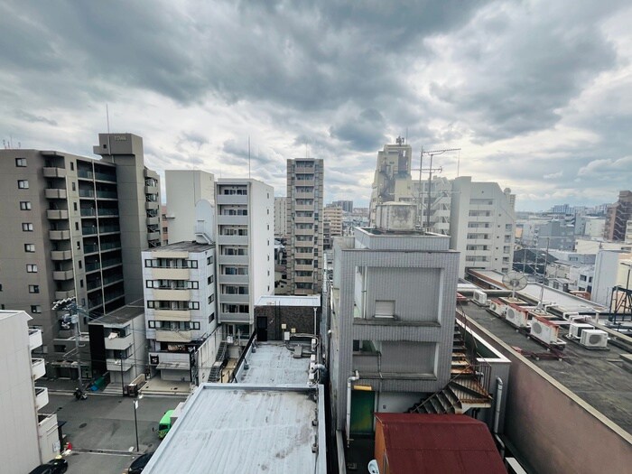 物件内観写真21　(室内からの展望)