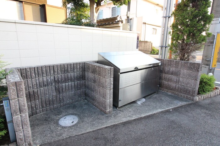 物件外観写真6　(建物設備)