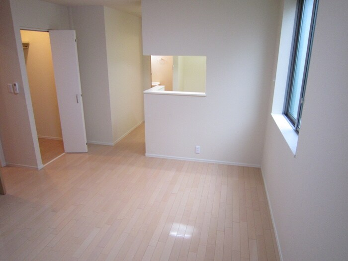 物件内観写真16　(居室)