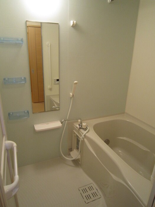 物件内観写真9　(バス／シャワールーム等)