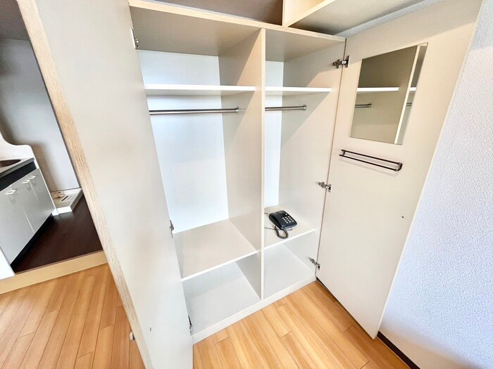 物件内観写真9　(収納)