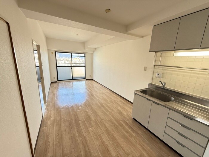 物件内観写真7　(居室)