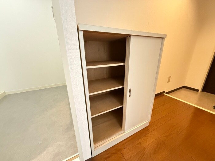 物件内観写真15　(靴箱)