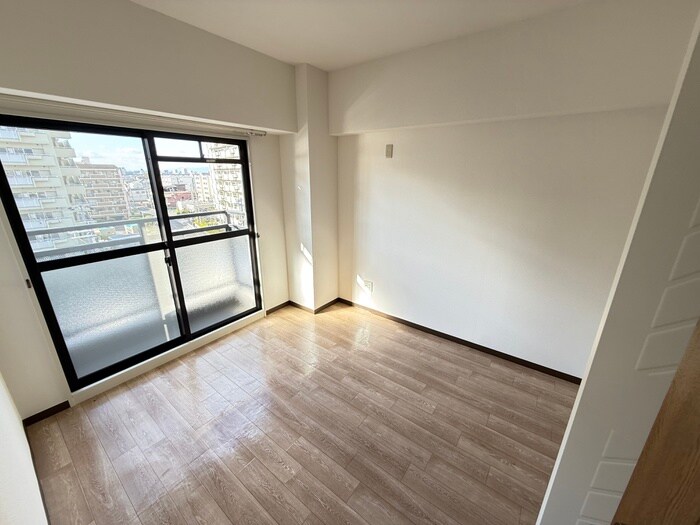 物件内観写真18　(居室)